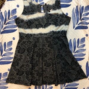 Jessica Simpson Black and Gray Floral Dress 2X
